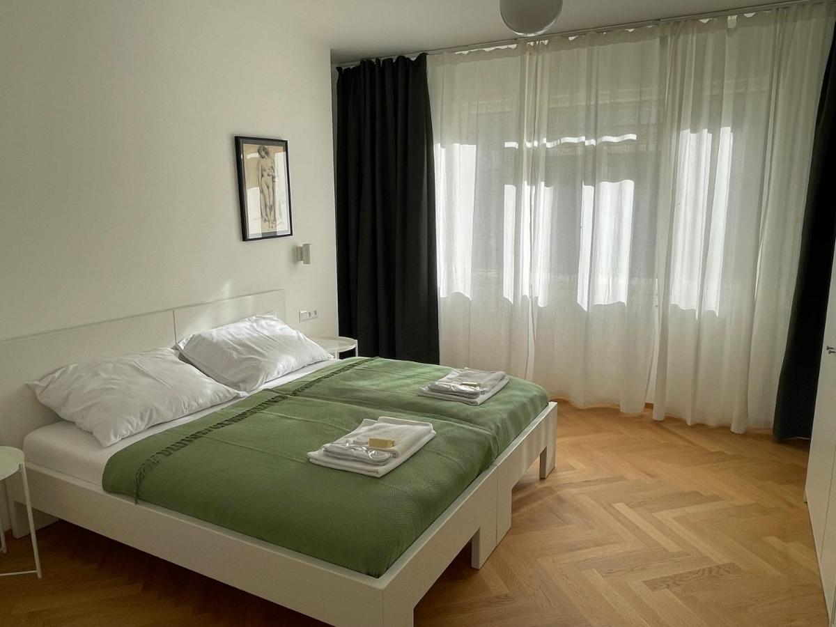 Skau Dunajska Family Two Bedroom Apartment Old Town Братислава Экстерьер фото